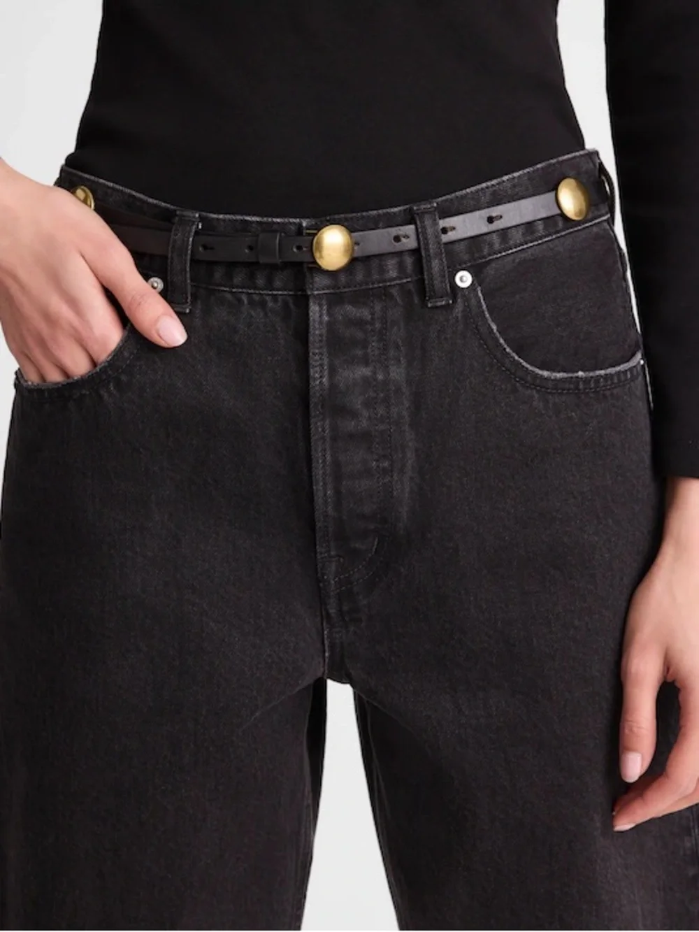 Madewell Dome-Studded Skinny Belt in Leather True Black Size Medium NWT New - Picture 2 of 8